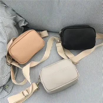 2023 Мини-кожаная сумка на плечо с широким ремешком, женские простые сумки-мессенджеры, женская маленькая квадратная сумка, роскошная дизайнерская сумочка, косметичка