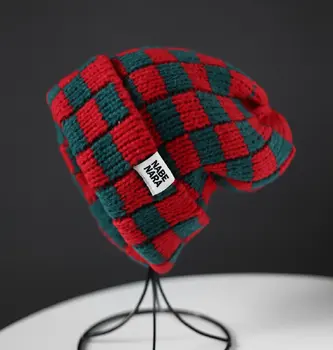 Корейская версия модной брендовой вязаной шапки с этикеткой из ткани для мужчин, зимняя теплая клетчатая шапка в клетку для женщин свободного кроя, sm