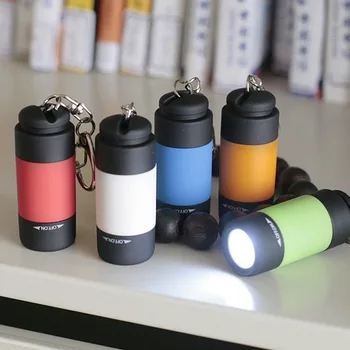 Мини-фонарик с USB-зарядкой, светодиодный уличный маленький брелок для ключей, удобный пластиковый фонарик, переносной перезаряжаемый светильник