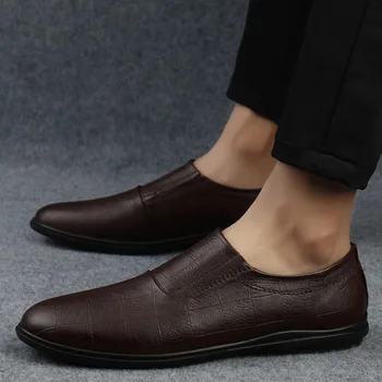 Мужские модельные туфли, мужские повседневные лоферы из натуральной кожи, мягкие противоскользящие резиновые лоферы, мужская деловая офисная обувь для вождения, мужские туфли