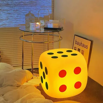 Прикроватный столик Торшер Диван Настольный Атмосферный светильник Многофункциональные Прикроватные тумбочки Шкаф для рисования мебели для умного дома с зарядным устройством