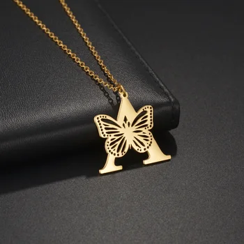 Уникальный индивидуальный алфавит, ювелирные изделия из нержавеющей стали, ожерелья с подвесками для женщин, персонализированный подарок для вечеринки в честь дня рождения женщины с бабочкой